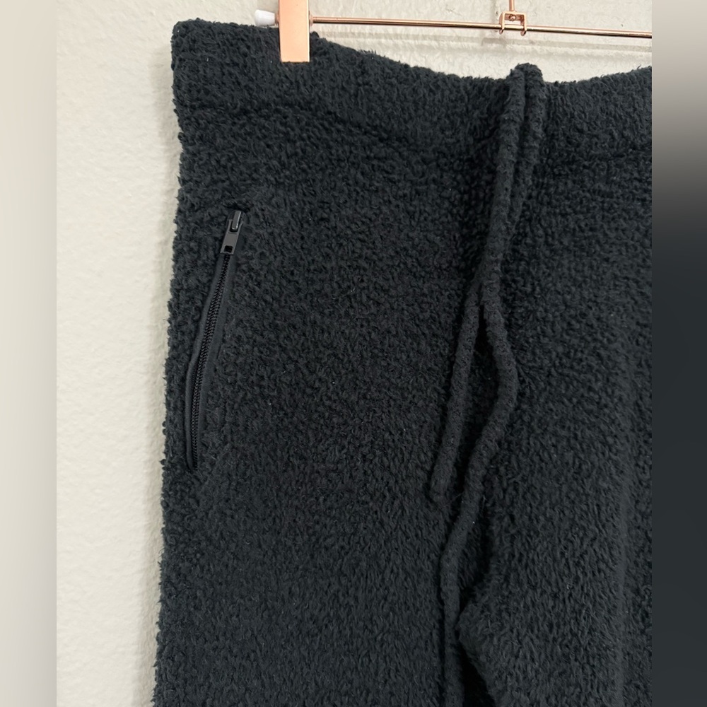 Skims Knit Unisex Jogger in Onyx - Picture 4 of 9